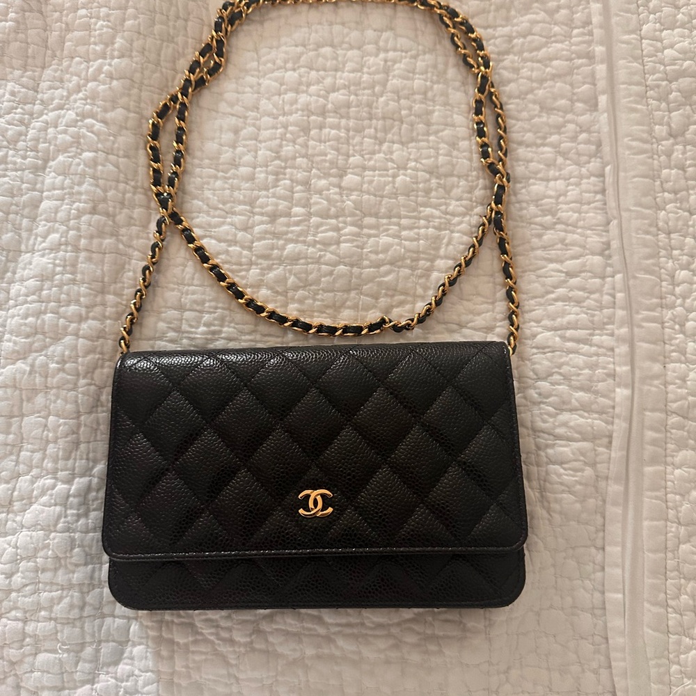 Chanel Classic Wallet on Chain